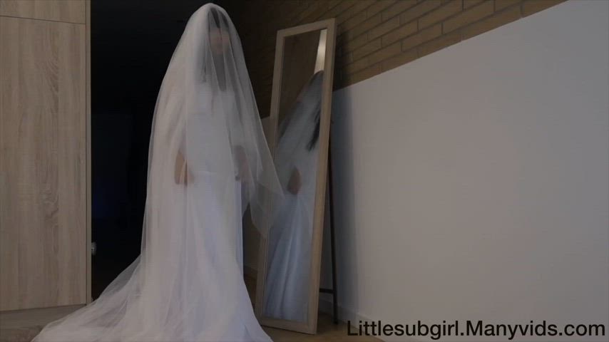 Vampire Bride Close Up Squirts - 4K - at ❤️ https://Littlesubgirl.Manyvids.com