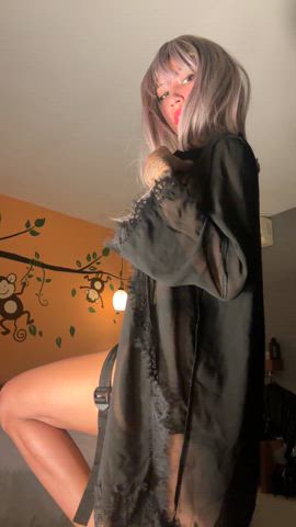 Be real with me sissy, would you let this lavender goddess destroy your ass?