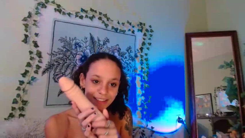 blowjob chaturbate cute huge dildo sucking tease teen tongue tongue fetish clip