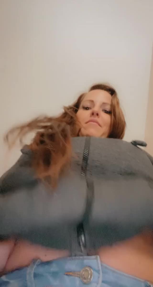 POV am sitting on you and my tits will be in ur face