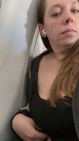 Being a good slut on the flight to see my boyfriend