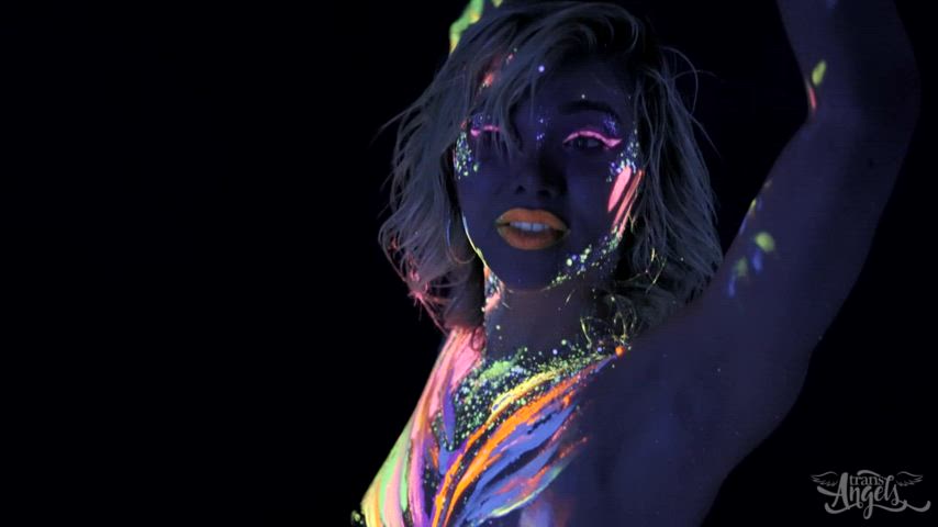 Goon over Emma Rose covered in body paint and glitter