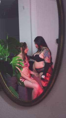 big tits cosplay lesbian lesbians tattoo tifa lockhart trans clip