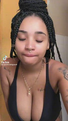 bikini huge tits jiggling clip