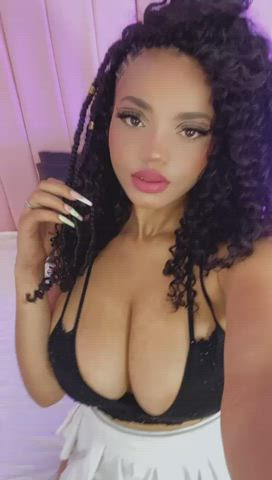 african american big tits cleavage ebony girlfriend lipstick natural tits stripchat