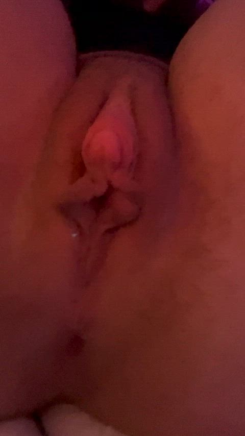 ftm pussy spread wet pussy clip