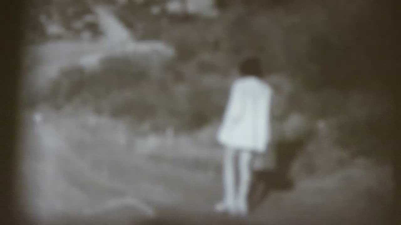 Nude Outdoor Strip Vintage clip