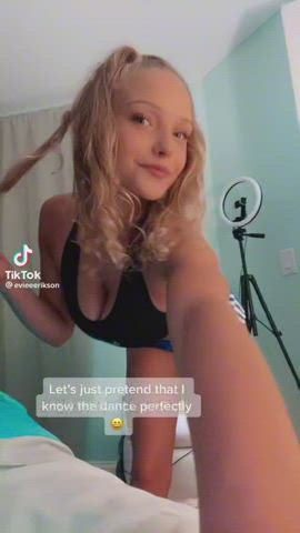 Blonde TikTok White Girl clip