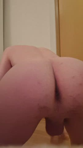 I need someone to destroy my holes [18]