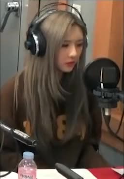 Yoohyeon 01