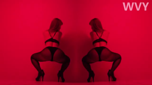 Dancing clip