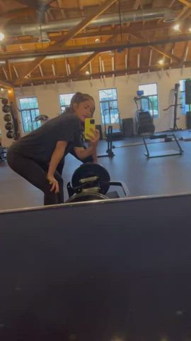 actress ass brunette celebrity spandex workout clip