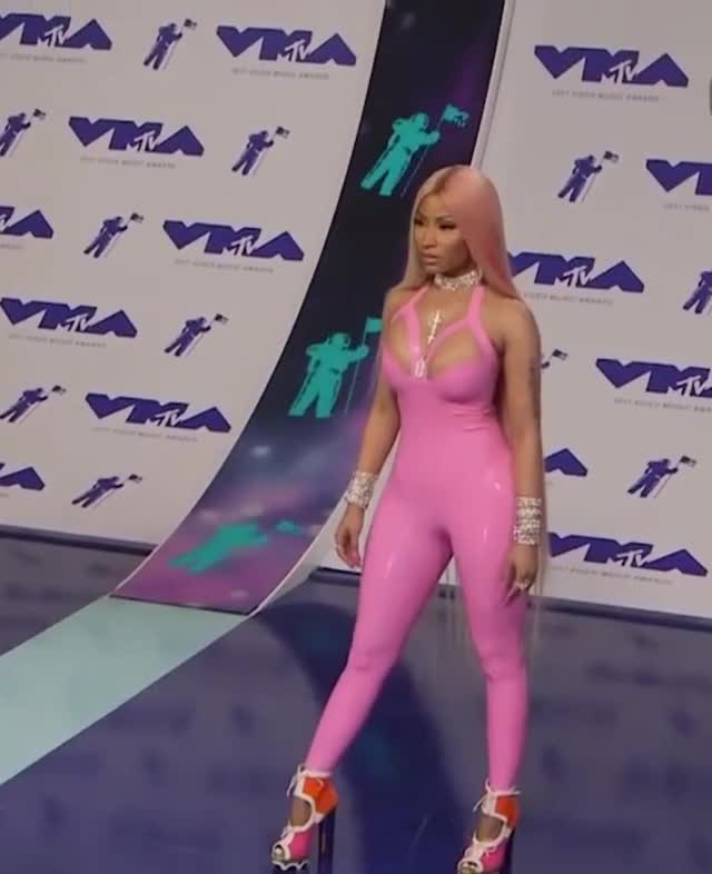 Nicki Minaj clip