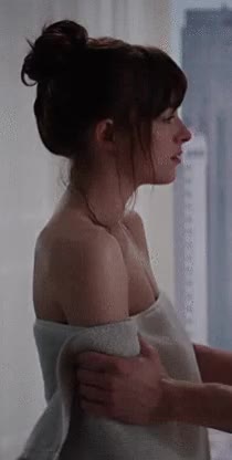 Dakota Johnson clip