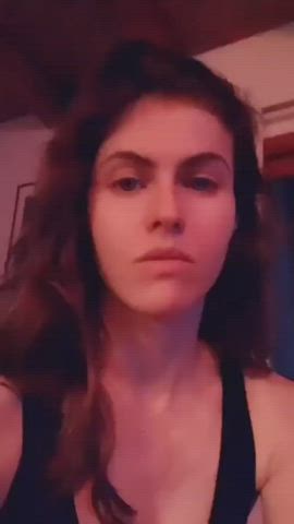 Alexandra Daddario clip