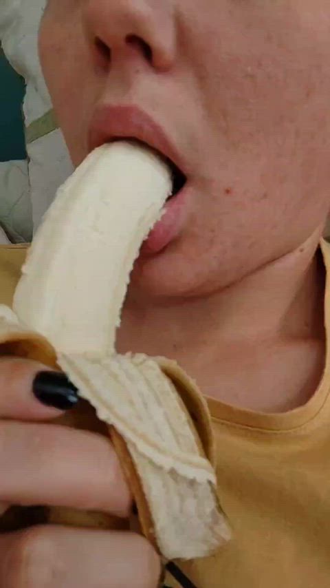 finger in mouth food fetish sweetpetite food-play petite-chicks clip