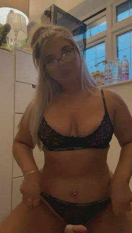 british lingerie onlyfans tease teasing twerking clip