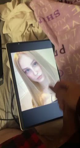 Valerija Iwanow Cumtribute