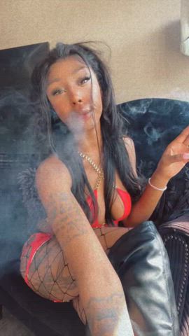 💗🍦HOT HOT HOT🍦💗 .. smoking princess! | “✅FREE PAGE✅” 😋😳