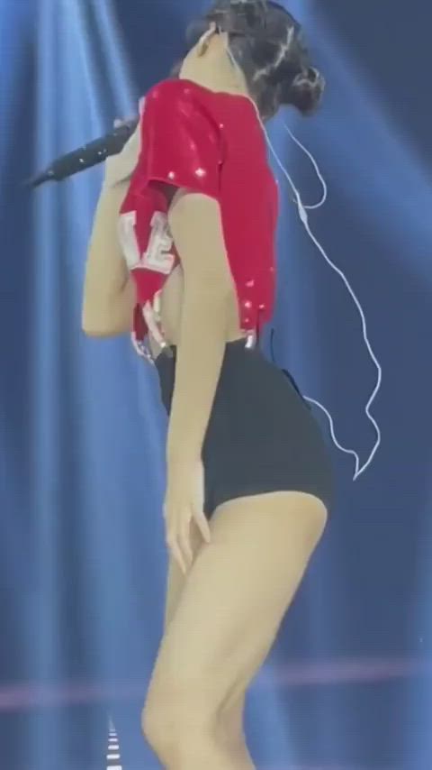 ass brunette dancing non-nude kpop clip