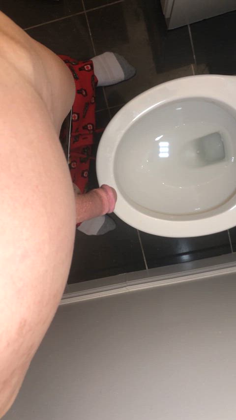 circumcised cut cock male pov pee peeing piss pissing toilet watersports male-pissing