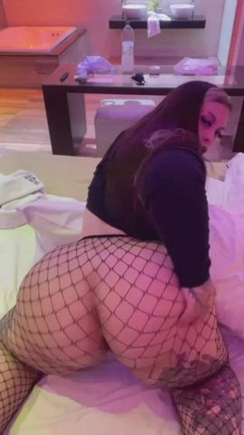 Would you fuck this Argentinian ass?