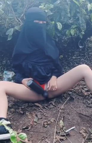 hijab indonesian outdoor vibrator clip