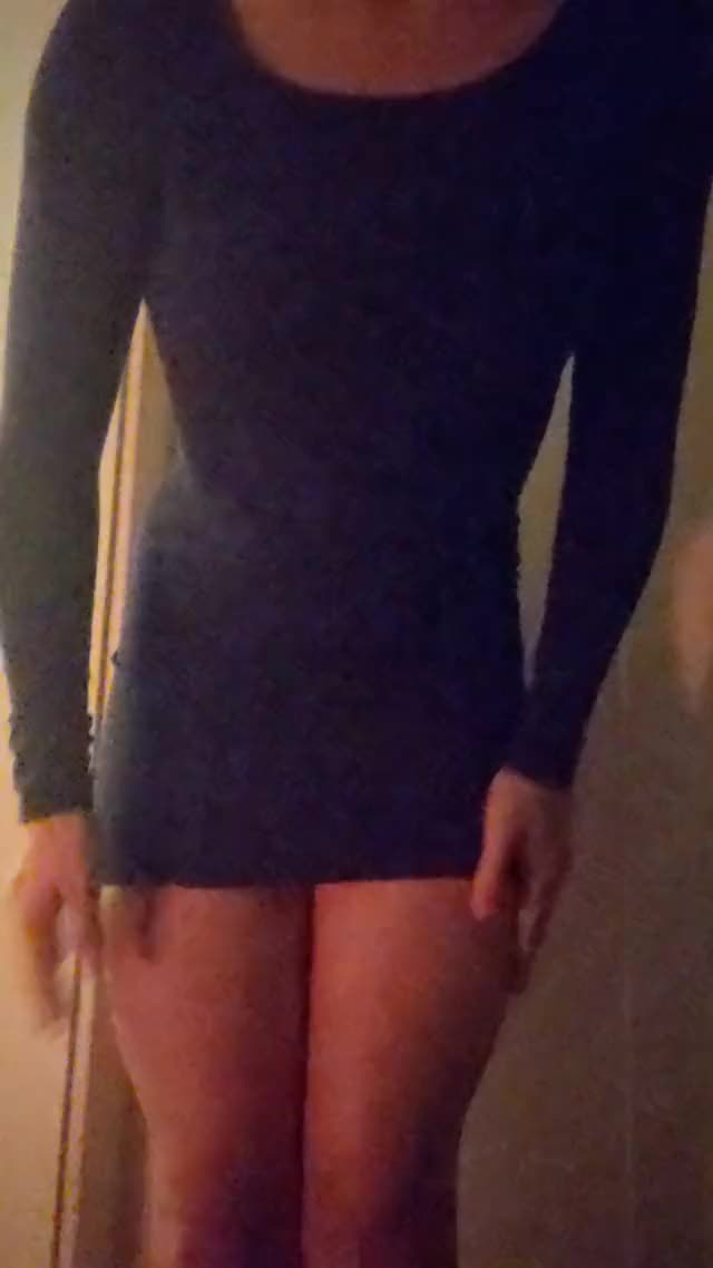 Tight dress reveal and drop ? (f)