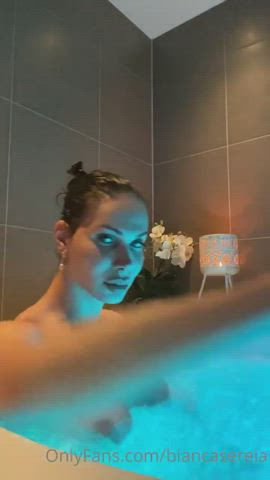 ass bathtub cock trans trans woman clip