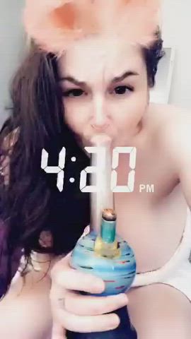 BBW Smoking Tits clip