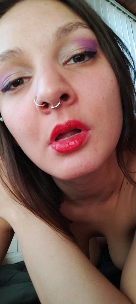 brunette lips lipstick lipstick fetish onlyfans latinas clip