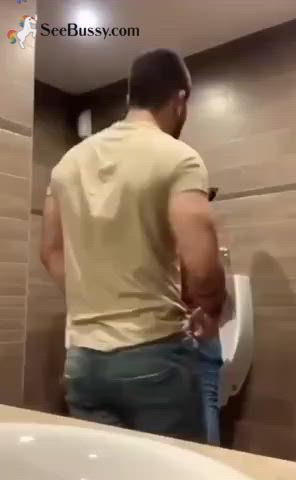 bathroom big dick blowjob cock gay homemade public clip