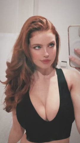 Big Tits Model Redhead clip