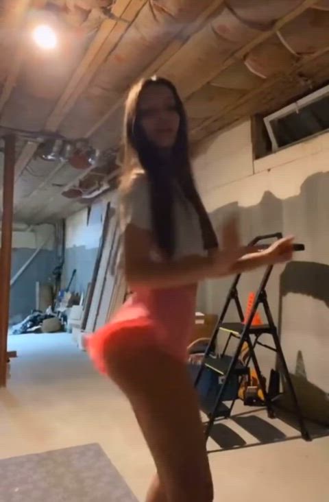 18 years old amateur ass candid cute dancing latina schoolgirl teen twerking amateur-girls