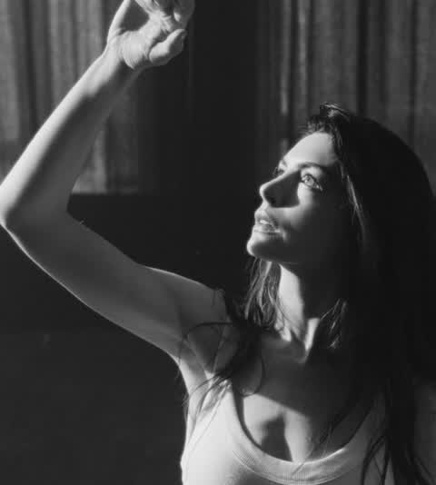 anne hathaway armpit armpits celebrity clip