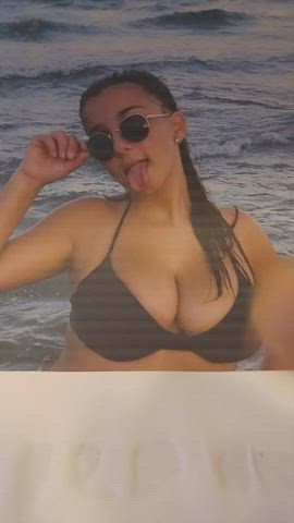 big tits cum cumshot italian jerk off male masturbation masturbating tongue fetish