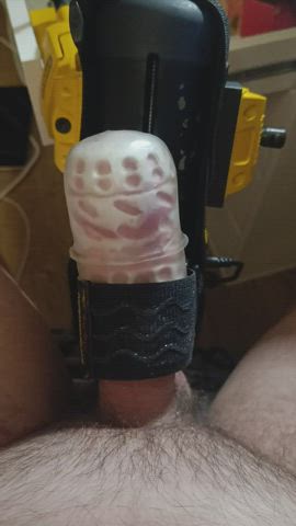 Redditor made me cum once in the toy and ready for more 💦🥵