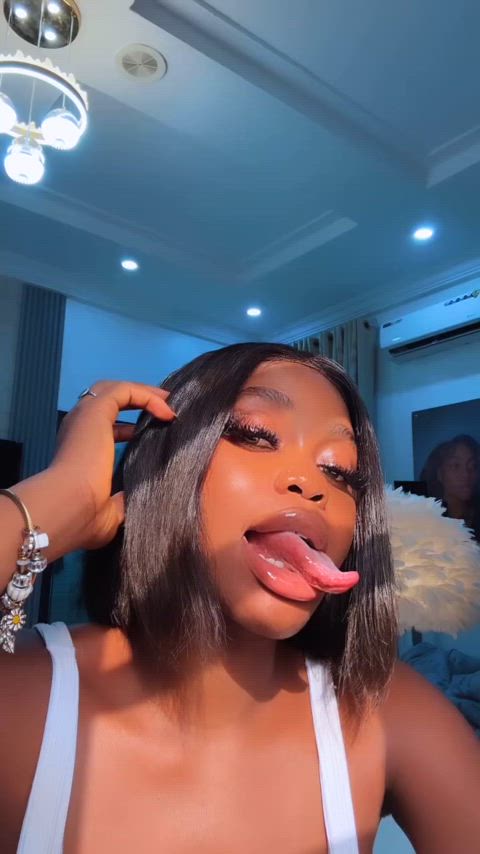 ebony long tongue tongue tongue fetish clip