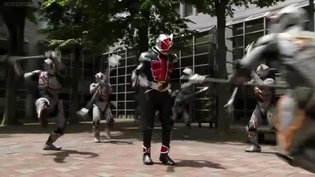 Kamen Rider Wizard infuses strikes with elemental magic