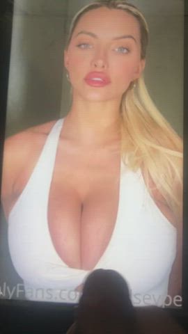 Lindsey Pelas’ huge tits