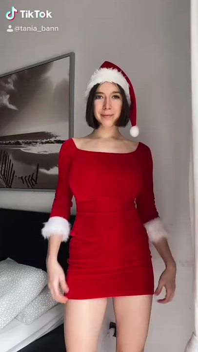 Christmas Dress MILF clip