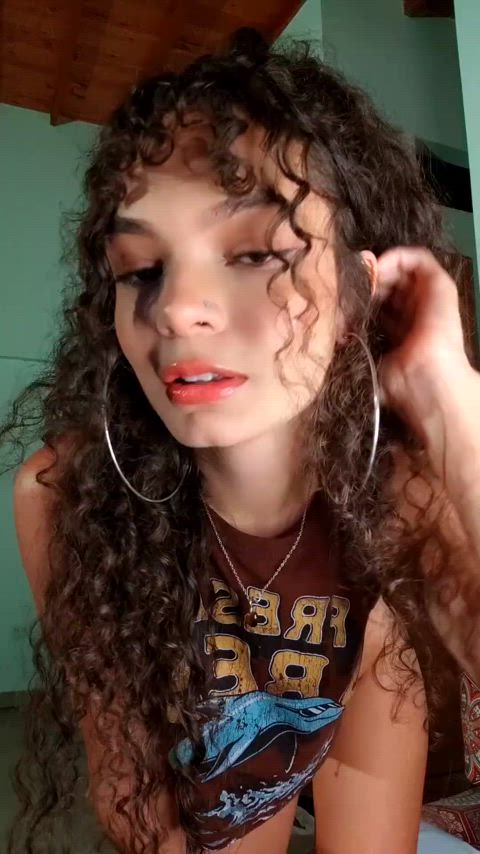 ass camgirl curly hair latina webcam clip