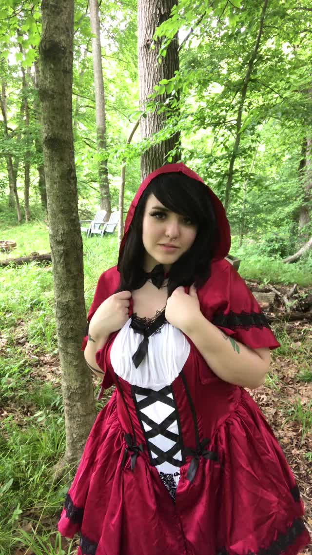 Red riding hood reveal
