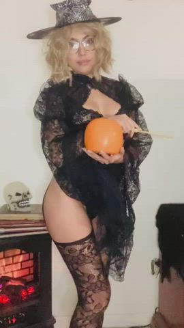 cute halloween natural tits tiktok tik-tok twerking clip