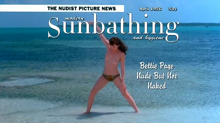 Gretchen Mol - The Notorious Bettie Page (US2005) - Bettie's nudist magazine photoshoot