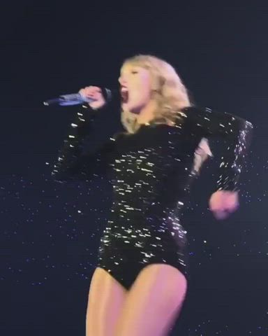 dancing sexy taylor swift clip