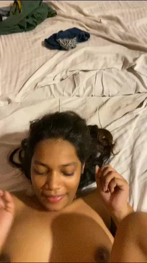 amateur big tits boobs desi pussy smile teen tits clip