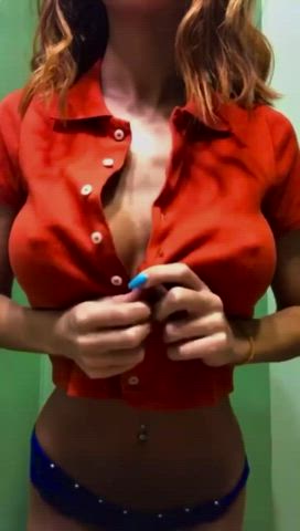 amateur bathroom big tits boobs brunette homemade onlyfans stripping clip