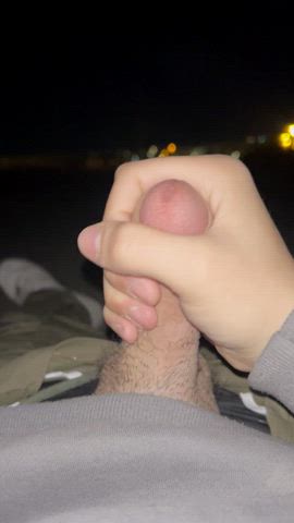 Gay Arab jerking in the middle of the street, wanna join?