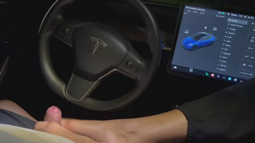 Tesla Toejob anyone? 💕💦